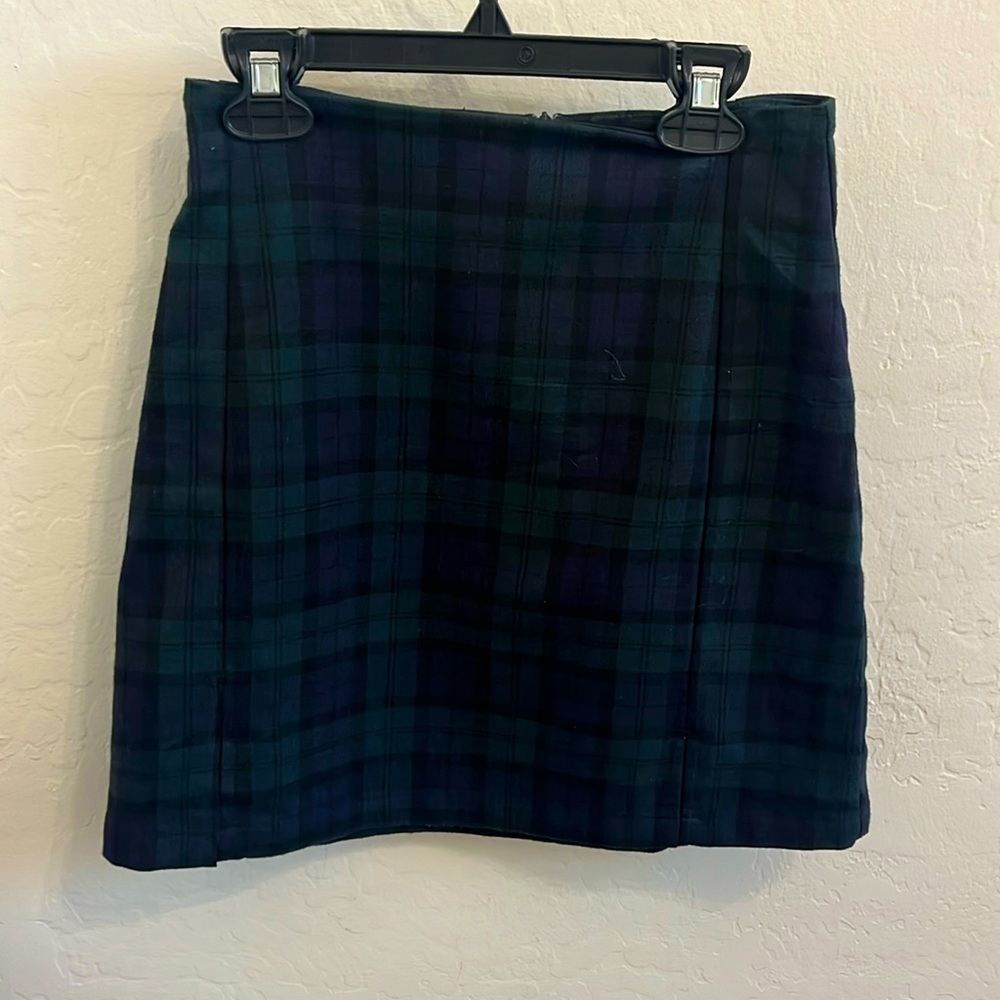 Brandy Melville navy green plaid mini skirt